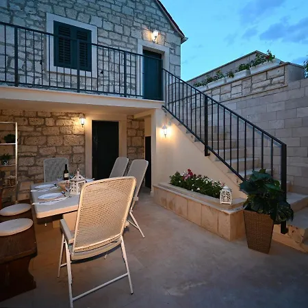 House Palma Hébergement de vacances Selca (Brac)